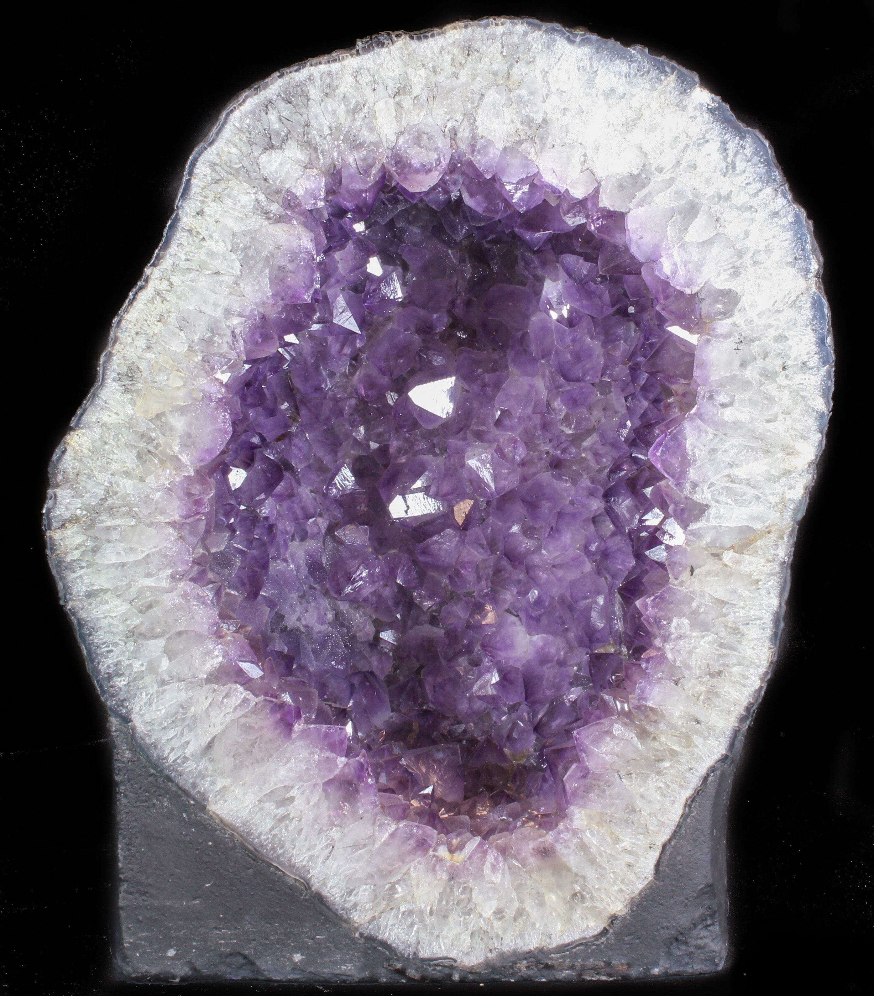 17 Amethyst Geode Free Us Shipping 114 Lbs 34442 For Sale