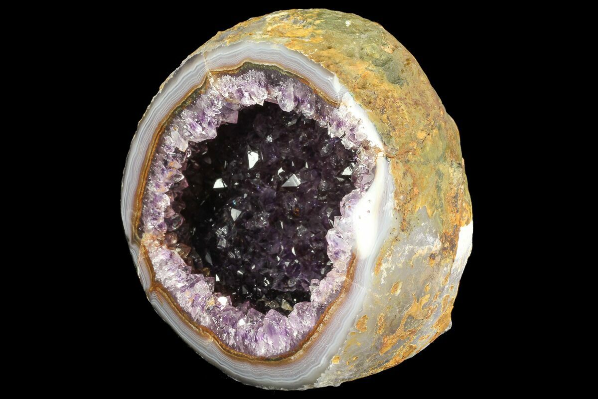 purple amethyst geode