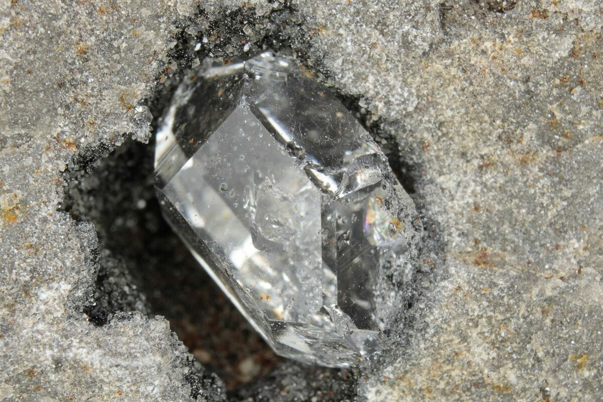 Herkimer Diamonds in Matrix - The Ace of Diamonds Mine, New York ...